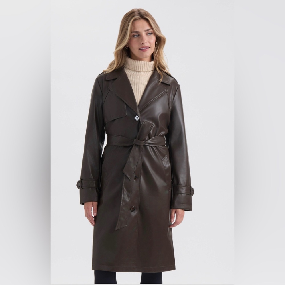 Ellen Tracy Women's Espresso Faux Leather belted Trenchcoat size large brand new